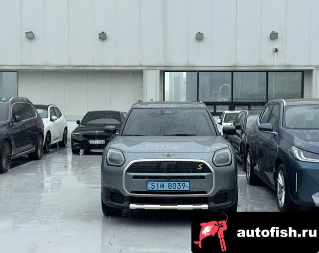 Mini Countryman Cooper Countryman Electric 3rd Generation 2025 года - вид 1