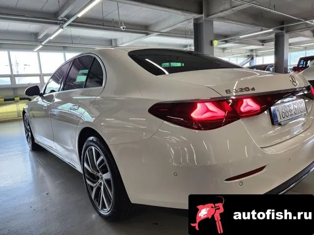 Mercedes-Benz E-Class E-Class W214 2024 года - вид 2