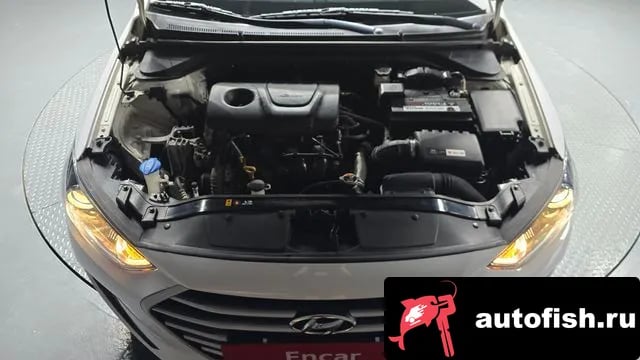 Hyundai AVANTE Avante AD 2018 года - вид 6