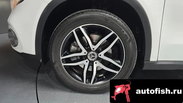 Mercedes-Benz GLA-Class GLA-Class X156 2018 года - вид 4