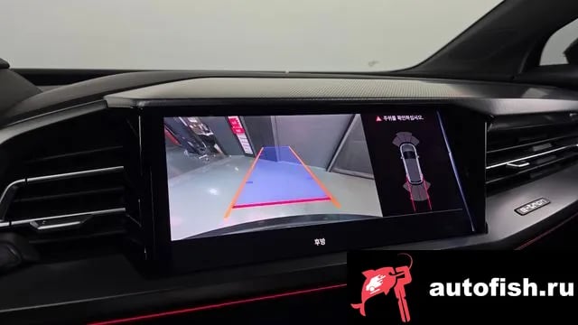 Audi Q4 e-tron Q4 e-Tron (F4) 2023 года - похожие автомобили