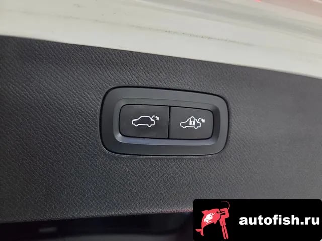 Volvo XC90 XC90 second Generation 2022 года - похожие автомобили