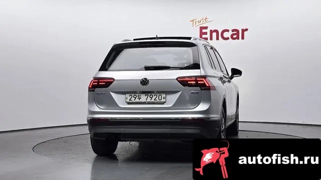 Volkswagen Tiguan Tiguan second Generation 2018 года - вид 4