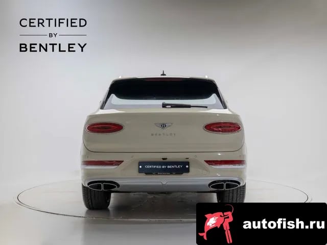 Bentley Bentayga Benteiga 2025 года - вид 3
