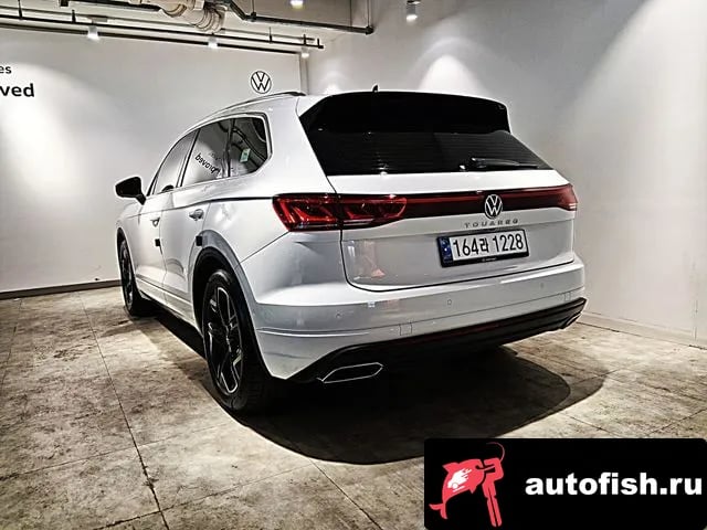 Volkswagen Touareg Tuareg 3rd generation 2024 года - вид 2