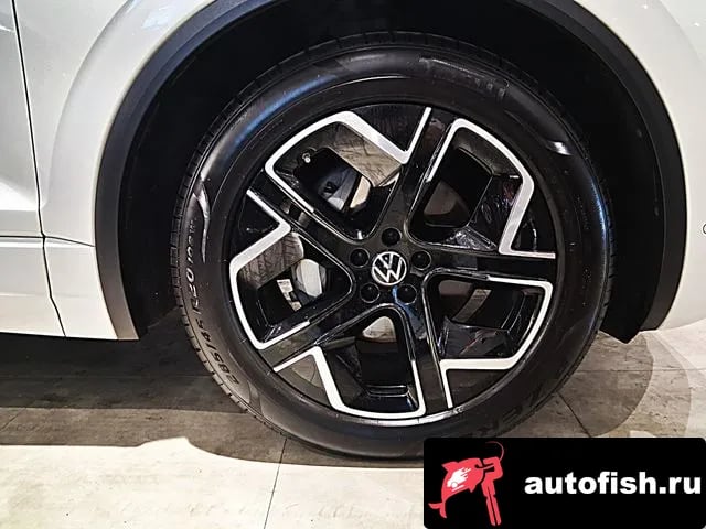 Volkswagen Touareg Tuareg 3rd generation 2024 года - вид 5