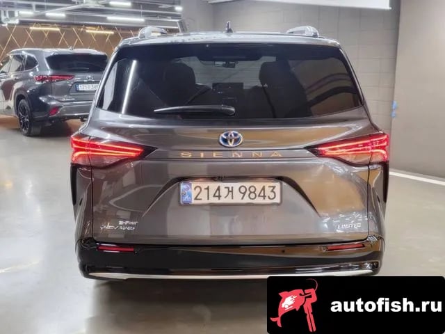 Toyota Sienna Siena 4th Generation 2025 года - вид 4