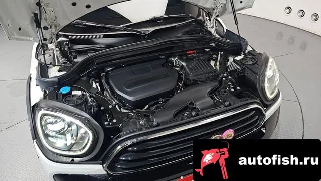 Mini Countryman Cooper D Country Man 2018 года - вид 5