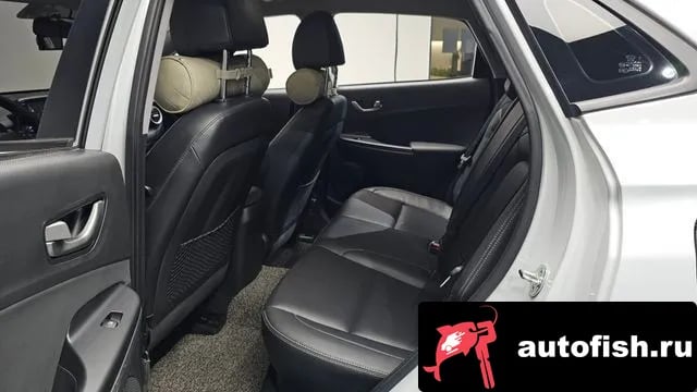 Hyundai Kona Kona 2018 года - похожие автомобили