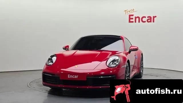 Porsche 911 911 (992) 2021 года - вид 3