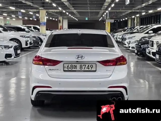 Hyundai AVANTE Avante AD 2018 года - вид 3