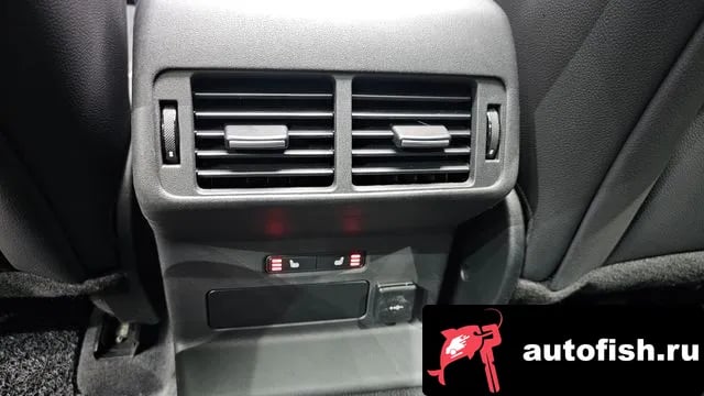 Land Rover Range Rover Velar Range Rover Bella 2023 года - похожие автомобили