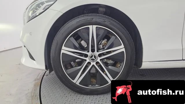Mercedes-Benz C-Class C-Class W205 2020 года - вид 5