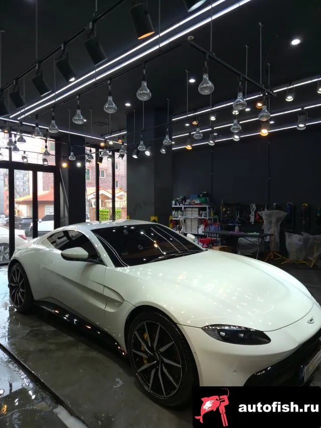 Astonmartin Vantage Vantage 2nd Generation 2019 года - вид 4