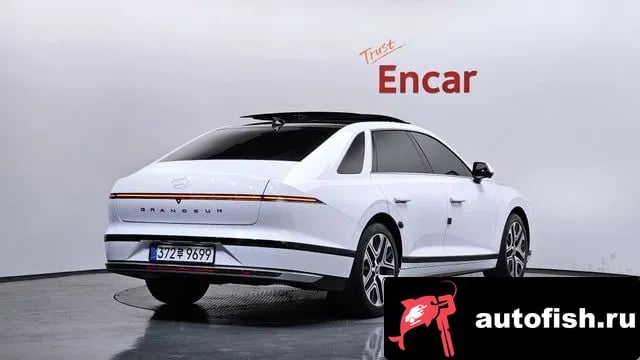 Hyundai Grandeur Granger (GN7) 2025 года - вид 2