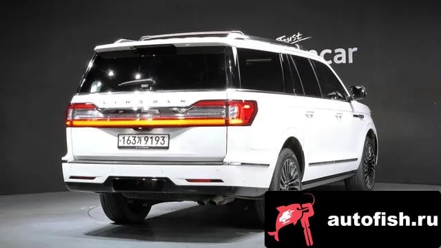Lincoln Navigator Navigator 4th generation 2020 года - вид 2
