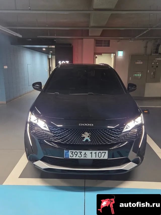 Peugeot 5008 5008 second generation 2025 года - вид 3