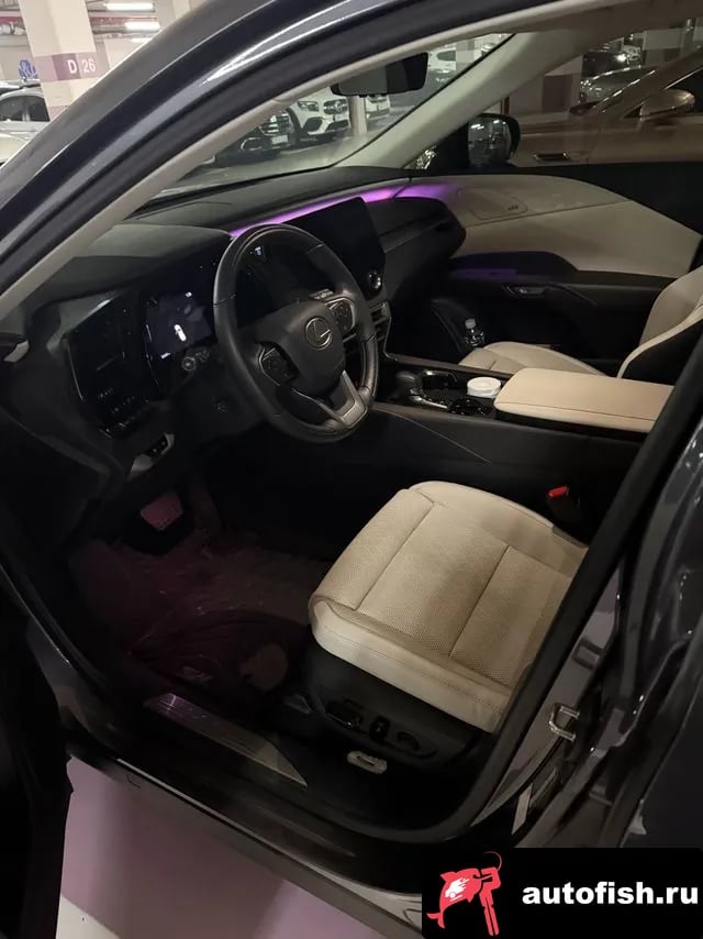 Lexus RX RX350h 5th generation 2024 года - вид 4