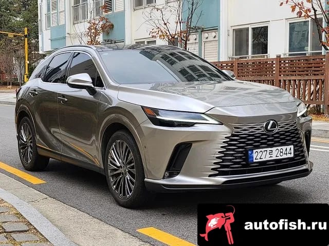 Lexus RX RX350h 5th generation 2023 года - вид 3