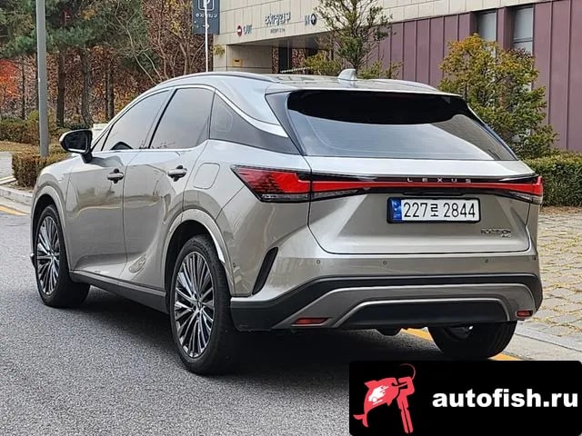Lexus RX RX350h 5th generation 2023 года - вид 4