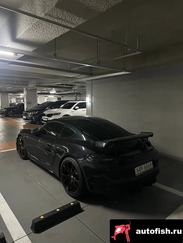 Porsche 718 718 Cayman 2019 года - вид 3