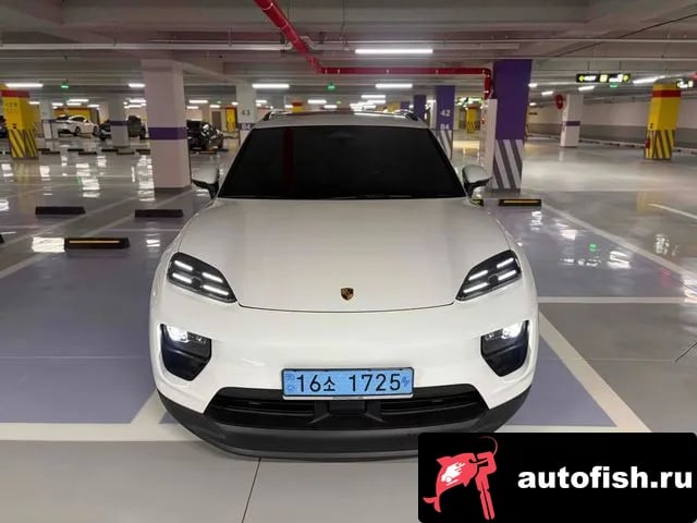 Porsche Macan Makan EV 2025 года - вид 5