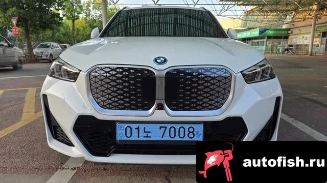 BMW iX1 iX1 (U11) 2025 года - вид 2