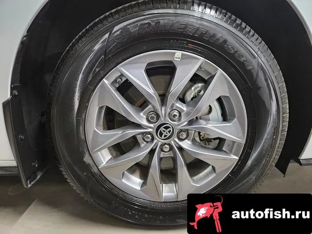 Toyota Sienna Siena 4th Generation 2025 года - вид 5