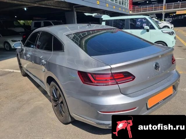 Volkswagen Arteon Atheon 2019 года - вид 4