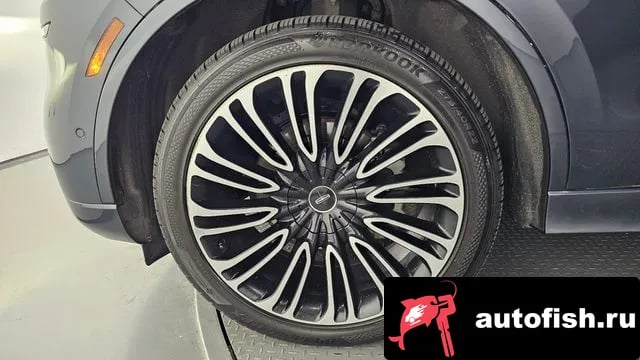 Lincoln Aviator Aviator 2nd generation 2022 года - вид 5