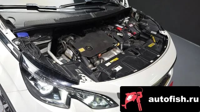 Peugeot 5008 5008 second generation 2020 года - вид 6