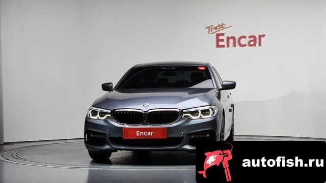 BMW 5-Series 5 Series (G30) 2018 года - вид 3