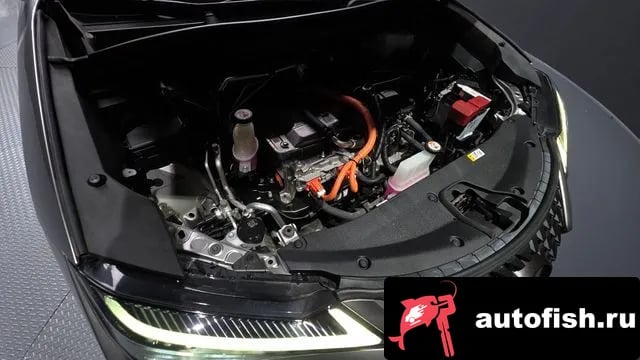 Lexus UX UX300e 2022 года - вид 6
