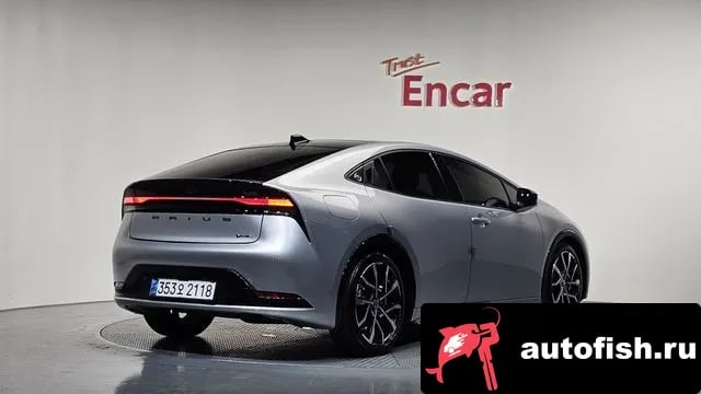 Toyota Prius Prius 5th Generation 2024 года - вид 2