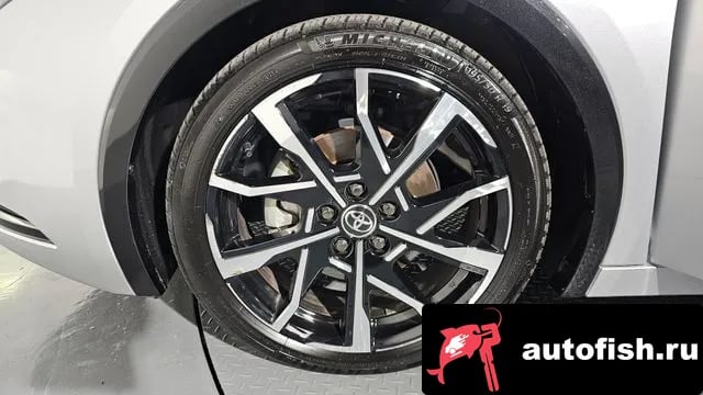 Toyota Prius Prius 5th Generation 2024 года - вид 5