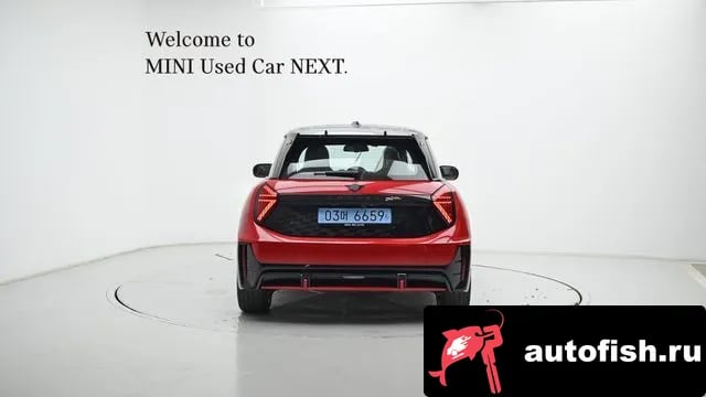 Mini Cooper Cooper Electric 4th Generation 2025 года - вид 4