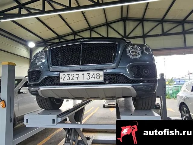 Bentley Bentayga Benteiga 2019 года - похожие автомобили