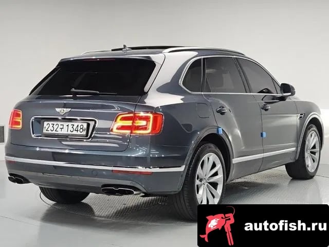 Bentley Bentayga Benteiga 2019 года - вид 4