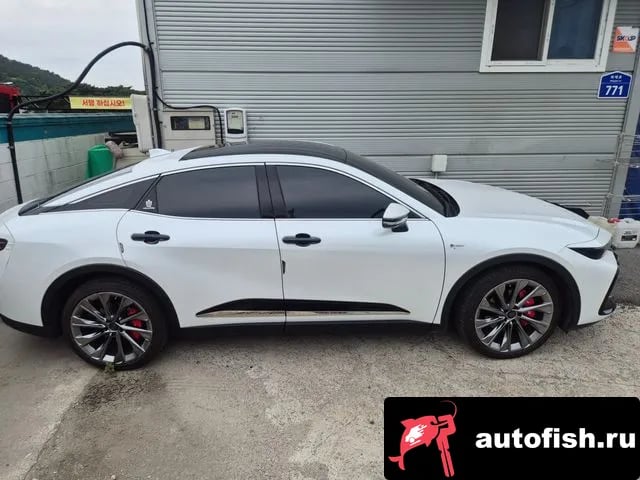 Toyota Crown Crown Crossover 2024 года - вид 3