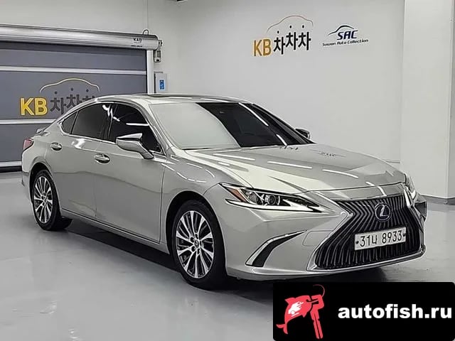 Lexus ES ES300h 7th generation 2018 года - вид 4