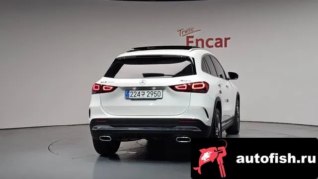 Mercedes-Benz GLA-Class GLA - Class H247 2020 года - вид 4