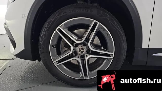 Mercedes-Benz GLA-Class GLA - Class H247 2020 года - вид 5