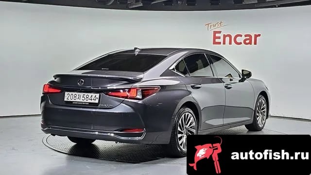Lexus ES ES300h 7th generation 2024 года - вид 2