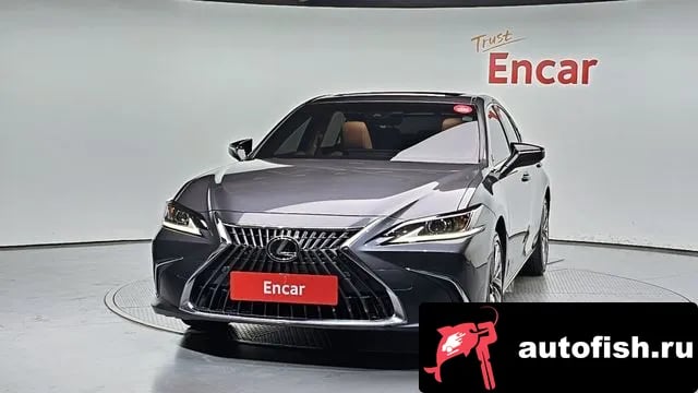 Lexus ES ES300h 7th generation 2024 года - вид 3