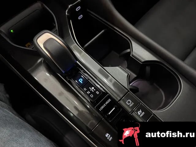 Toyota Crown Crown Crossover 2024 года - похожие автомобили