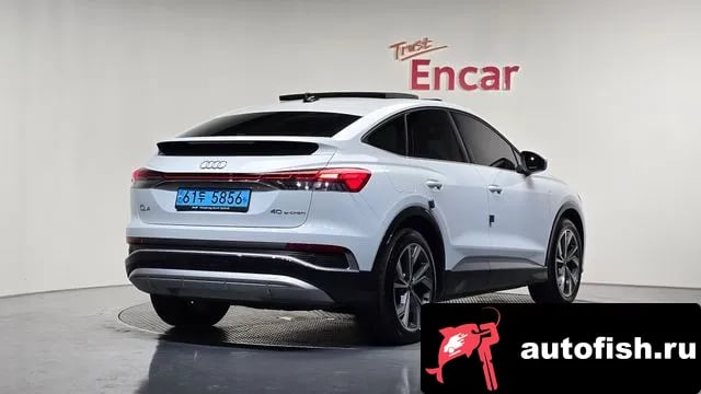Audi Q4 e-tron Q4 e-Tron (F4) 2022 года - вид 2