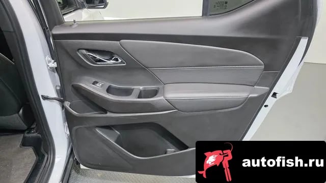 Chevrolet (GM Daewoo) Traverse Traverse 2022 года - похожие автомобили