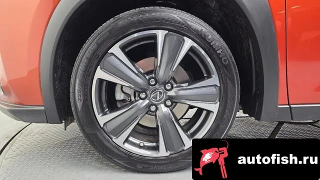 Lexus UX UX250h 2019 года - похожие автомобили