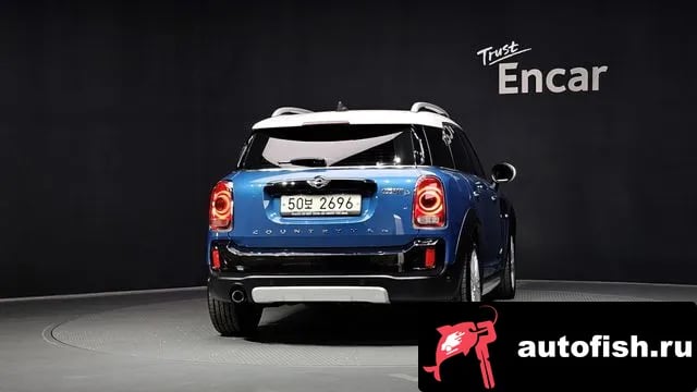 Mini Countryman Cooper Country Man 2018 года - вид 4