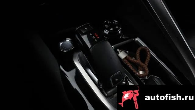 Peugeot 3008 3008 second generation 2020 года - похожие автомобили